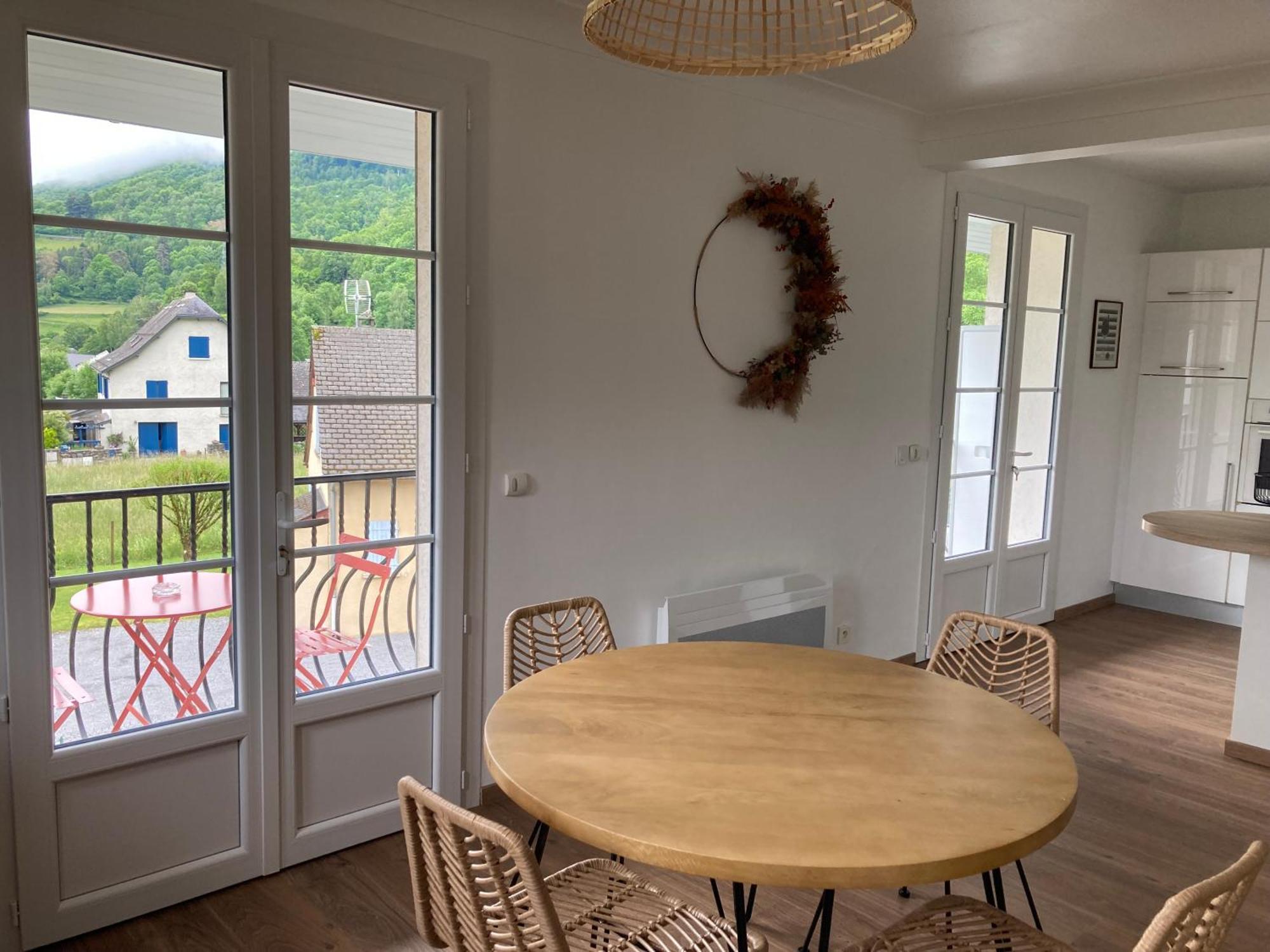 Gite Le Pic Du Ger Laruns Exterior photo